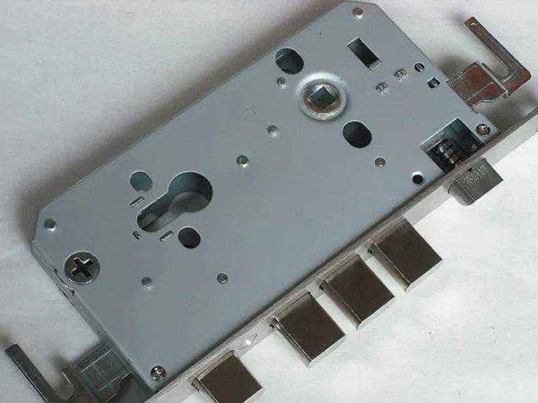 澜沧24小时上门开锁公司